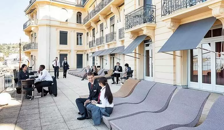 Программа Postgraduate Diploma  в Hotel Institute Montreux