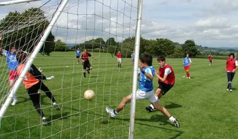 Программа Football Academy  в Millfield School Football Academy