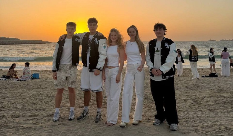 beach-and-friends.jpg