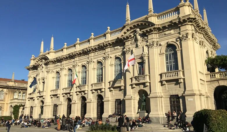 Обучение в Милане