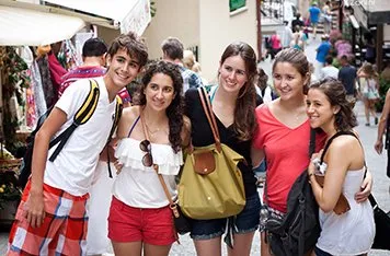 Пять причин отправить ребенка на каникулы в Италию