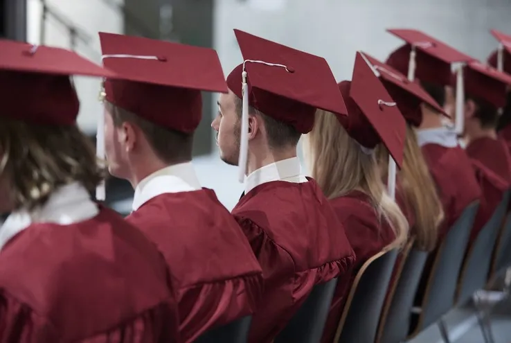 Brillantmont International School: одна из старейших школ Швейцарии