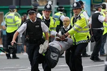 Надо - не надо. Несколько советов студентам из России.