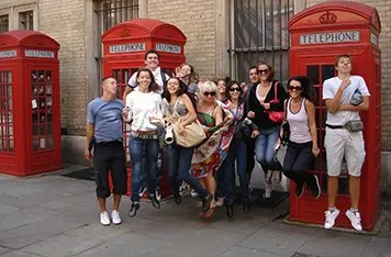 Четыре необычных языковых курса в Великобритании