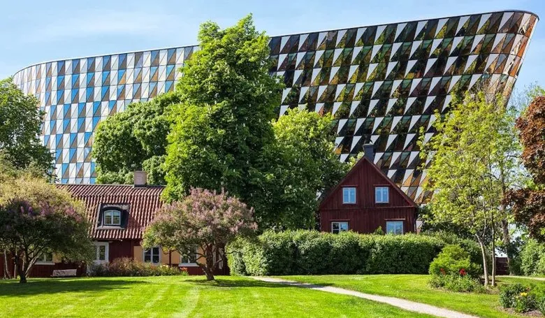 Karolinska.jpg