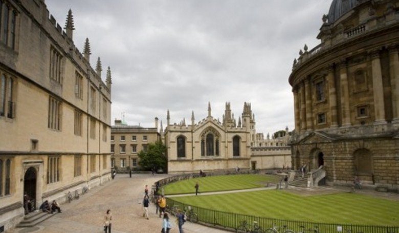 Программа New Perspectives  в Oxford Royale Academy