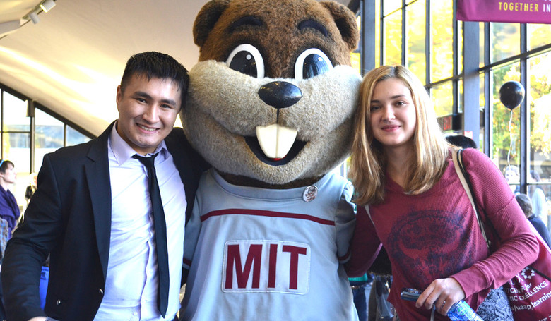 MIT-beaver-students.jpg