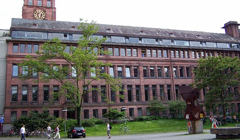 Университет Фрайбурга